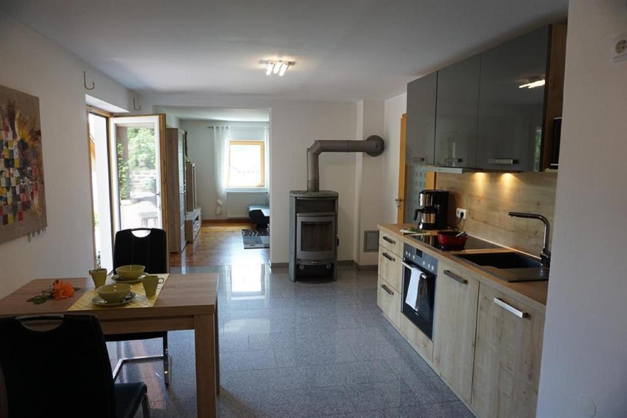 Ferienwohnung Oettersbach Попенхаузен Екстериор снимка